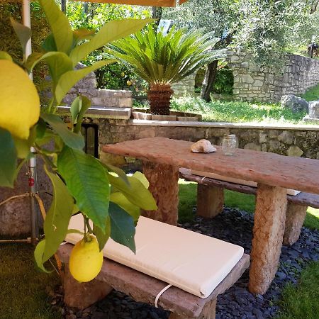Guesthouse "Villa Tamas" Limone sul Garda Exteriér fotografie