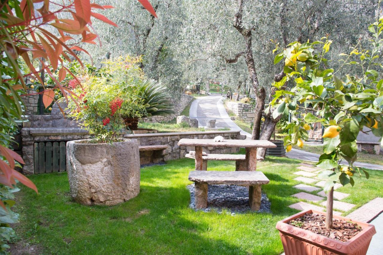Guesthouse "Villa Tamas" Limone sul Garda Exteriér fotografie
