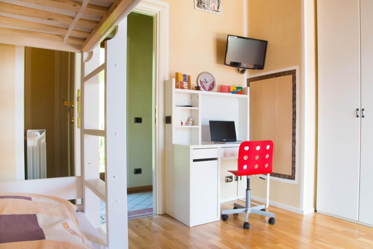 Guesthouse "Villa Tamas" Limone sul Garda Exteriér fotografie